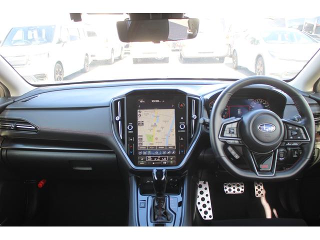 レヴォーグ ＳＴＩスポーツＲ　ＥＸブラックインテリアセレクション　１１．６型ディスプレイ　バックカメラ　フルセグＴＶ　ハーマンカードンスピーカー　デジタルインナーミラー　レーダークルーズコントロール　純正１８インチアルミホイール　ハーフレザーシート（38枚目）