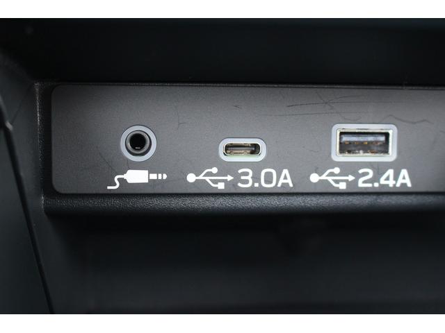 レヴォーグ ＳＴＩスポーツＲ　ＥＸブラックインテリアセレクション　１１．６型ディスプレイ　バックカメラ　フルセグＴＶ　ハーマンカードンスピーカー　デジタルインナーミラー　レーダークルーズコントロール　純正１８インチアルミホイール　ハーフレザーシート（43枚目）