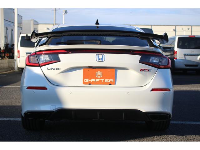 シビック ＲＳ　禁煙車　純正９型ディスプレイオーディオ　フルセグＴＶ　バックカメラ　ＢＯＳＥサウンドシステム　レーダークルーズコントロール　純正１８インチディスプレイオーディオ　ＥＴＣ２．０　クリアランスソナー（14枚目）