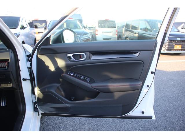 シビック ＲＳ　禁煙車　純正９型ディスプレイオーディオ　フルセグＴＶ　バックカメラ　ＢＯＳＥサウンドシステム　レーダークルーズコントロール　純正１８インチディスプレイオーディオ　ＥＴＣ２．０　クリアランスソナー（36枚目）