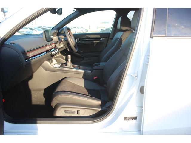 シビック ＲＳ　禁煙車　純正９型ディスプレイオーディオ　フルセグＴＶ　バックカメラ　ＢＯＳＥサウンドシステム　レーダークルーズコントロール　純正１８インチディスプレイオーディオ　ＥＴＣ２．０　クリアランスソナー（44枚目）