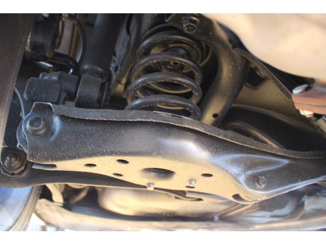 シビック ＲＳ　禁煙車　６ＭＴ　純正９インチナビ　フルセグＴＶ　バックカメラ　ＬＥＤヘッドライト　温熱黒半革　ＥＴＣ２．０　レーダークルーズコントロール　レーンキープアシスト　クリアランスソナー　ブラインドスポット（37枚目）