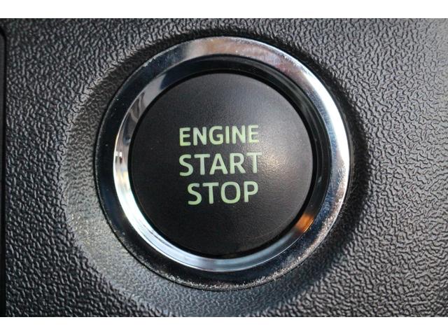 ハイエースバン 後期型 禁煙車 ストラーダナビ フルセグTV バックカメラ ハーフブラックレザーシート プリクラッシュセーフティー ETC スマートキープッシュスタート レーンキープアシスト 100V充電(6枚目)