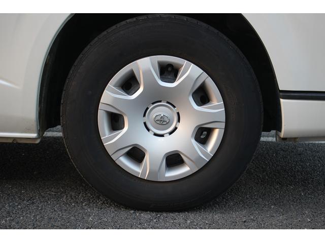 ハイエースバン 後期型 禁煙車 ストラーダナビ フルセグTV バックカメラ ハーフブラックレザーシート プリクラッシュセーフティー ETC スマートキープッシュスタート レーンキープアシスト 100V充電(17枚目)