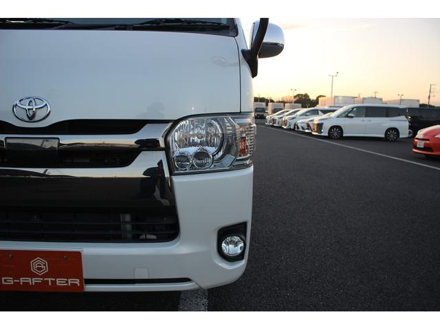 ハイエースバン 後期型 禁煙車 ストラーダナビ フルセグTV バックカメラ ハーフブラックレザーシート プリクラッシュセーフティー ETC スマートキープッシュスタート レーンキープアシスト 100V充電(26枚目)