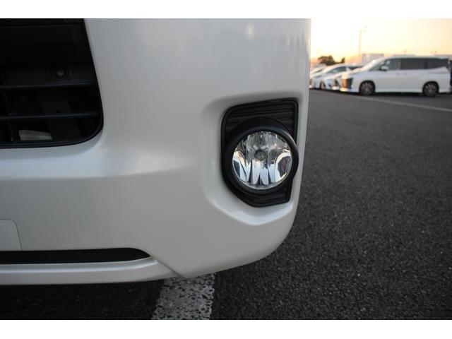 ハイエースバン 後期型 禁煙車 ストラーダナビ フルセグTV バックカメラ ハーフブラックレザーシート プリクラッシュセーフティー ETC スマートキープッシュスタート レーンキープアシスト 100V充電(28枚目)