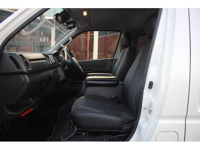 ハイエースバン 後期型 禁煙車 ストラーダナビ フルセグTV バックカメラ ハーフブラックレザーシート プリクラッシュセーフティー ETC スマートキープッシュスタート レーンキープアシスト 100V充電(52枚目)