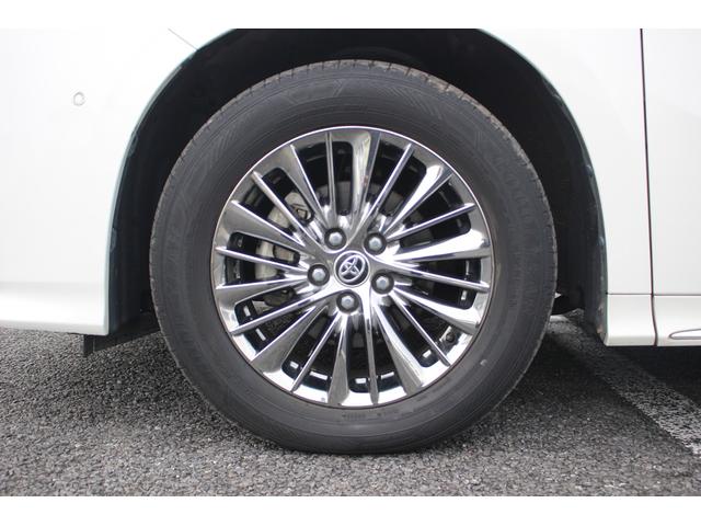 アルファードハイブリッド エグゼクティブラウンジＳ　後期型　純正１０．５型ナビ　フルセグＴＶ　ＪＢＬサウンドシステム　サンルーフ　後席モニター　レーダークルーズコントロール　ＥＴＣ２．０　全周囲カメラ　純正１７インチアルミホイール　黒革シート（24枚目）