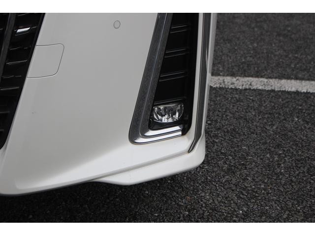 アルファードハイブリッド エグゼクティブラウンジＳ　後期型　純正１０．５型ナビ　フルセグＴＶ　ＪＢＬサウンドシステム　サンルーフ　後席モニター　レーダークルーズコントロール　ＥＴＣ２．０　全周囲カメラ　純正１７インチアルミホイール　黒革シート（27枚目）