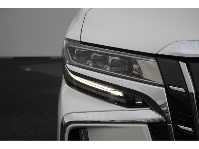 アルファードハイブリッド エグゼクティブラウンジＳ　後期型　純正１０．５型ナビ　フルセグＴＶ　ＪＢＬサウンドシステム　サンルーフ　後席モニター　レーダークルーズコントロール　ＥＴＣ２．０　全周囲カメラ　純正１７インチアルミホイール　黒革シート（28枚目）