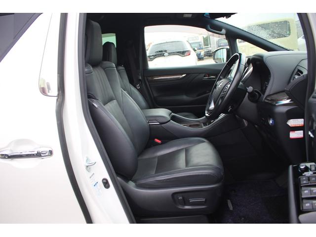 アルファードハイブリッド エグゼクティブラウンジＳ　後期型　純正１０．５型ナビ　フルセグＴＶ　ＪＢＬサウンドシステム　サンルーフ　後席モニター　レーダークルーズコントロール　ＥＴＣ２．０　全周囲カメラ　純正１７インチアルミホイール　黒革シート（38枚目）