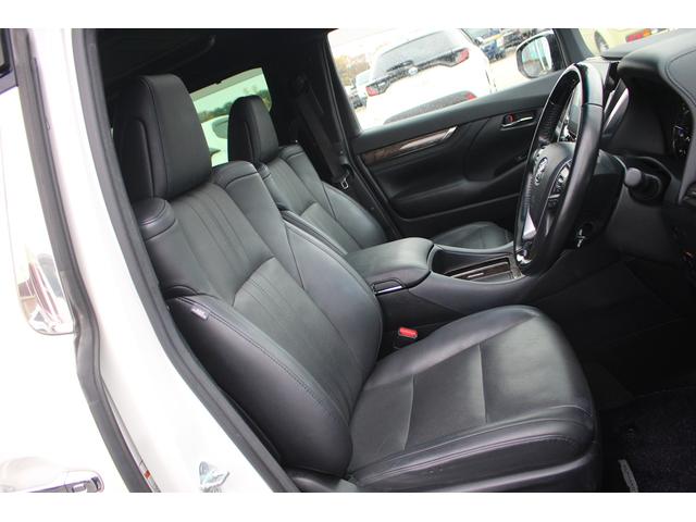 アルファードハイブリッド エグゼクティブラウンジＳ　後期型　純正１０．５型ナビ　フルセグＴＶ　ＪＢＬサウンドシステム　サンルーフ　後席モニター　レーダークルーズコントロール　ＥＴＣ２．０　全周囲カメラ　純正１７インチアルミホイール　黒革シート（39枚目）