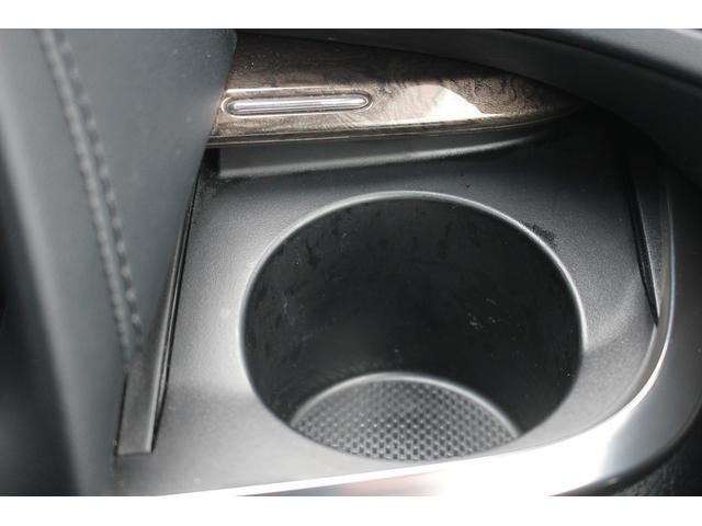 アルファードハイブリッド エグゼクティブラウンジＳ　後期型　純正１０．５型ナビ　フルセグＴＶ　ＪＢＬサウンドシステム　サンルーフ　後席モニター　レーダークルーズコントロール　ＥＴＣ２．０　全周囲カメラ　純正１７インチアルミホイール　黒革シート（52枚目）