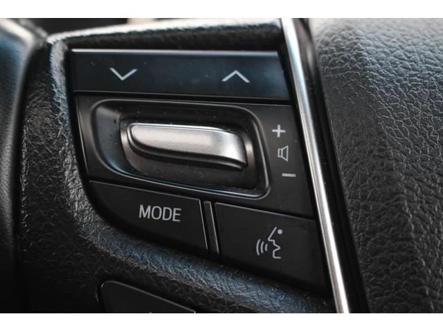 アルファードハイブリッド エグゼクティブラウンジＳ　後期型　純正１０．５型ナビ　フルセグＴＶ　ＪＢＬサウンドシステム　サンルーフ　後席モニター　レーダークルーズコントロール　ＥＴＣ２．０　全周囲カメラ　純正１７インチアルミホイール　黒革シート（58枚目）