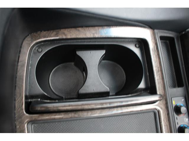 アルファードハイブリッド エグゼクティブラウンジＳ　後期型　純正１０．５型ナビ　フルセグＴＶ　ＪＢＬサウンドシステム　サンルーフ　後席モニター　レーダークルーズコントロール　ＥＴＣ２．０　全周囲カメラ　純正１７インチアルミホイール　黒革シート（63枚目）