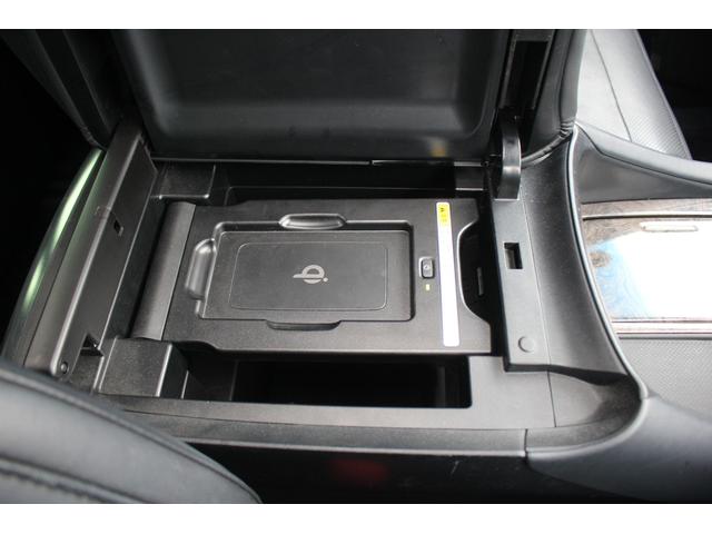 アルファードハイブリッド エグゼクティブラウンジＳ　後期型　純正１０．５型ナビ　フルセグＴＶ　ＪＢＬサウンドシステム　サンルーフ　後席モニター　レーダークルーズコントロール　ＥＴＣ２．０　全周囲カメラ　純正１７インチアルミホイール　黒革シート（65枚目）