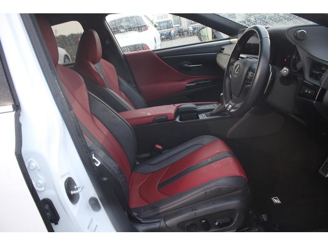 ＥＳ ＥＳ３００ｈ　Ｆスポーツ　後期型　禁煙車　サンルーフ　純正１２型ナビ　フルセグＴＶ　全周囲カメラ　温冷赤革　１オーナー　電動リアゲート　ＥＴＣ２．０　レーダークルーズコントロール　レーンキープアシスト　３眼ＬＥＤヘッドライト（32枚目）