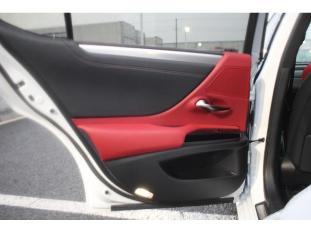 ＥＳ ＥＳ３００ｈ　Ｆスポーツ　後期型　禁煙車　サンルーフ　純正１２型ナビ　フルセグＴＶ　全周囲カメラ　温冷赤革　１オーナー　電動リアゲート　ＥＴＣ２．０　レーダークルーズコントロール　レーンキープアシスト　３眼ＬＥＤヘッドライト（37枚目）