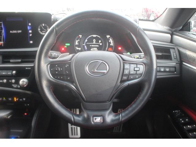 ＥＳ ＥＳ３００ｈ　Ｆスポーツ　後期型　禁煙車　サンルーフ　純正１２型ナビ　フルセグＴＶ　全周囲カメラ　温冷赤革　１オーナー　電動リアゲート　ＥＴＣ２．０　レーダークルーズコントロール　レーンキープアシスト　３眼ＬＥＤヘッドライト（44枚目）