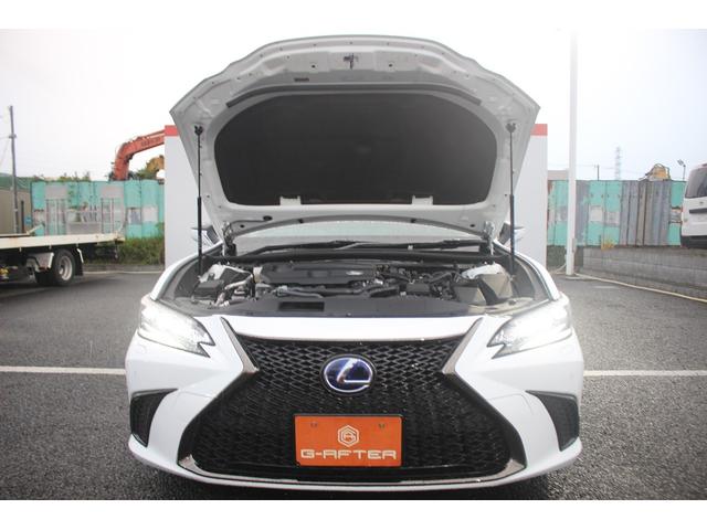 ＥＳ ＥＳ３００ｈ　Ｆスポーツ　後期型　禁煙車　サンルーフ　純正１２型ナビ　フルセグＴＶ　全周囲カメラ　温冷赤革　１オーナー　電動リアゲート　ＥＴＣ２．０　レーダークルーズコントロール　レーンキープアシスト　３眼ＬＥＤヘッドライト（78枚目）