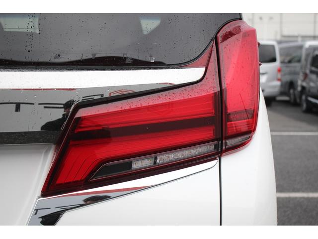アルファード 2.5S タイプゴールド 後期型 禁煙車 純正9型ナビ フルセグTV ハーフレザー 電動リアゲート 両側電動スライドドア LEDヘッドライト ETC2.0 衝突軽減ブレーキ クリアランスソナー レーダークルーズコントロール(25枚目)