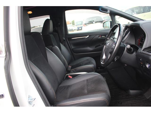 アルファード 2.5S タイプゴールド 後期型 禁煙車 純正9型ナビ フルセグTV ハーフレザー 電動リアゲート 両側電動スライドドア LEDヘッドライト ETC2.0 衝突軽減ブレーキ クリアランスソナー レーダークルーズコントロール(31枚目)