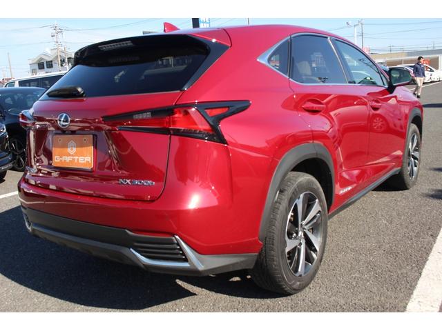 ＮＸ ＮＸ３００ｈ　バージョンＬ　禁煙車　１オーナー　純正１０．３インチナビ　フルセグＴＶ　全周囲カメラ　白革シート　電動リアゲート　レーダークルーズコントロール　ＥＴＣ２．０　ＬＥＤヘッドライト　オプション１８インチアルミホイール（14枚目）