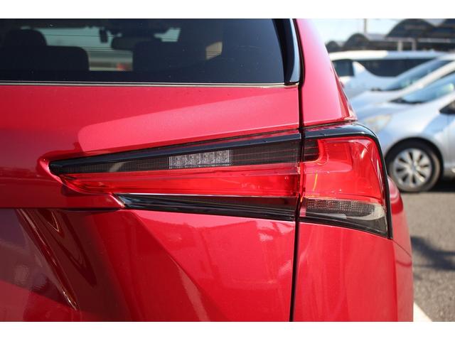 ＮＸ ＮＸ３００ｈ　バージョンＬ　禁煙車　１オーナー　純正１０．３インチナビ　フルセグＴＶ　全周囲カメラ　白革シート　電動リアゲート　レーダークルーズコントロール　ＥＴＣ２．０　ＬＥＤヘッドライト　オプション１８インチアルミホイール（27枚目）