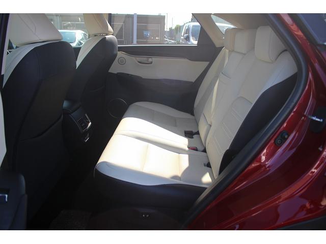 ＮＸ ＮＸ３００ｈ　バージョンＬ　禁煙車　１オーナー　純正１０．３インチナビ　フルセグＴＶ　全周囲カメラ　白革シート　電動リアゲート　レーダークルーズコントロール　ＥＴＣ２．０　ＬＥＤヘッドライト　オプション１８インチアルミホイール（35枚目）