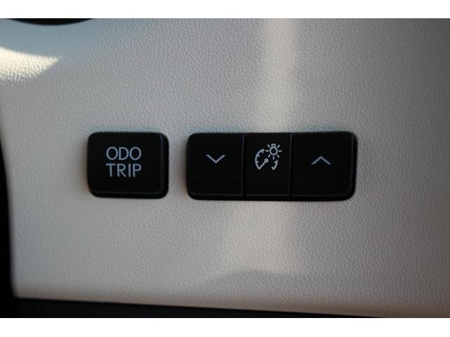 ＮＸ ＮＸ３００ｈ　バージョンＬ　禁煙車　１オーナー　純正１０．３インチナビ　フルセグＴＶ　全周囲カメラ　白革シート　電動リアゲート　レーダークルーズコントロール　ＥＴＣ２．０　ＬＥＤヘッドライト　オプション１８インチアルミホイール（52枚目）