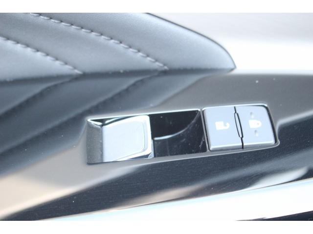 ＲＣ ＲＣ３００ｈ　禁煙車　純正１０．２５インチナビ　フルセグＴＶ　プレミアムサウンドシステム　バックカメラ　黒革シート　レーダークルーズコントロール　ＥＴＣ２．０　シートヒーター　純正１８インチアルミホイール（62枚目）