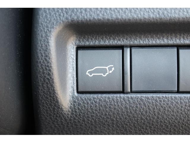 ハリアーハイブリッド Ｚ　後期型　モデリスタフルエアロ　フルセグＴＶ　全周囲カメラ　電動リアゲート　ＪＢＬサウンド　デジタルインナーミラー　ＥＴＣ２．０　パワーシート　レーダークルーズコントロール　レーンキープアシスト（42枚目）