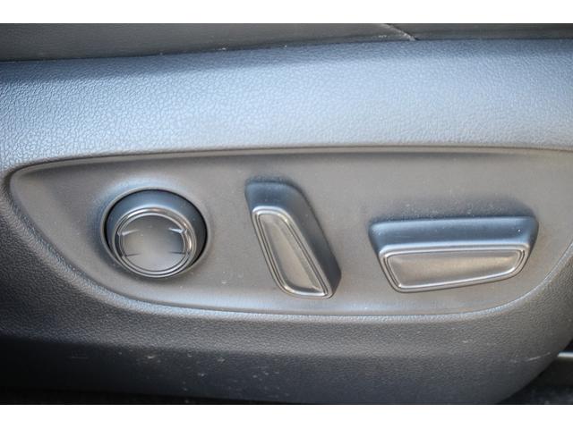 ハリアーハイブリッド Ｚ　後期型　モデリスタフルエアロ　フルセグＴＶ　全周囲カメラ　電動リアゲート　ＪＢＬサウンド　デジタルインナーミラー　ＥＴＣ２．０　パワーシート　レーダークルーズコントロール　レーンキープアシスト（58枚目）