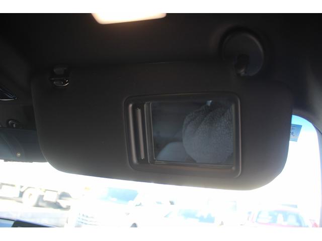 ハリアーハイブリッド Ｚ　後期型　モデリスタフルエアロ　フルセグＴＶ　全周囲カメラ　電動リアゲート　ＪＢＬサウンド　デジタルインナーミラー　ＥＴＣ２．０　パワーシート　レーダークルーズコントロール　レーンキープアシスト（62枚目）