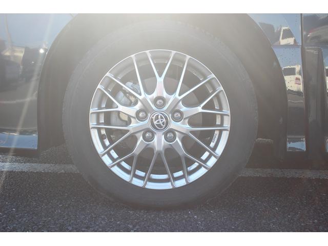 ヴォクシー ハイブリッドＺＳ　煌ＩＩＩ　後期型　禁煙車　純正８インチナビ　フルセグＴＶ　バックカメラ　両側電動スライドドア　ＬＥＤヘッドライト　ＥＴＣ２．０　シートヒーター　クリアランスソナー　純正１６インチアルミホイール　オートクルコン（19枚目）