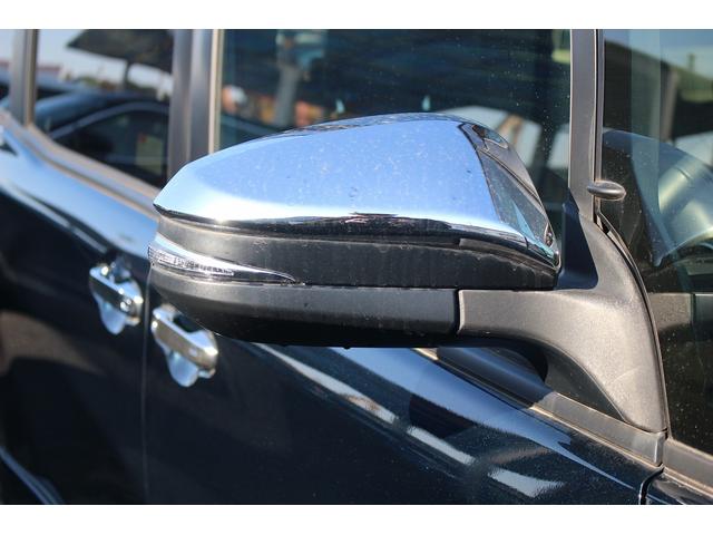 ヴォクシー ハイブリッドＺＳ　煌ＩＩＩ　後期型　禁煙車　純正８インチナビ　フルセグＴＶ　バックカメラ　両側電動スライドドア　ＬＥＤヘッドライト　ＥＴＣ２．０　シートヒーター　クリアランスソナー　純正１６インチアルミホイール　オートクルコン（26枚目）