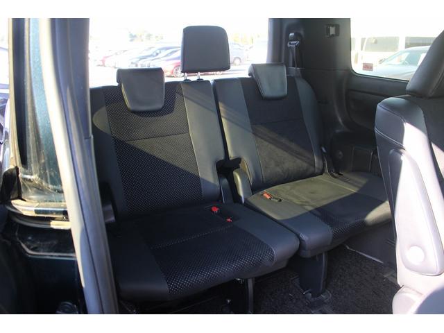 ヴォクシー ハイブリッドＺＳ　煌ＩＩＩ　後期型　禁煙車　純正８インチナビ　フルセグＴＶ　バックカメラ　両側電動スライドドア　ＬＥＤヘッドライト　ＥＴＣ２．０　シートヒーター　クリアランスソナー　純正１６インチアルミホイール　オートクルコン（38枚目）