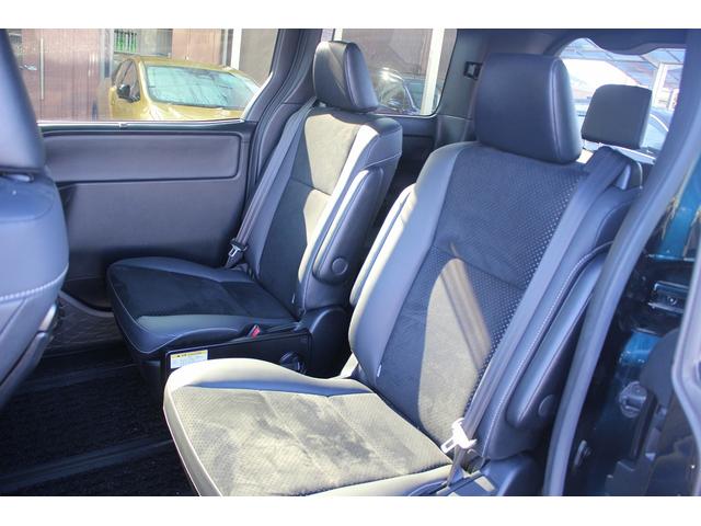 ヴォクシー ハイブリッドＺＳ　煌ＩＩＩ　後期型　禁煙車　純正８インチナビ　フルセグＴＶ　バックカメラ　両側電動スライドドア　ＬＥＤヘッドライト　ＥＴＣ２．０　シートヒーター　クリアランスソナー　純正１６インチアルミホイール　オートクルコン（41枚目）