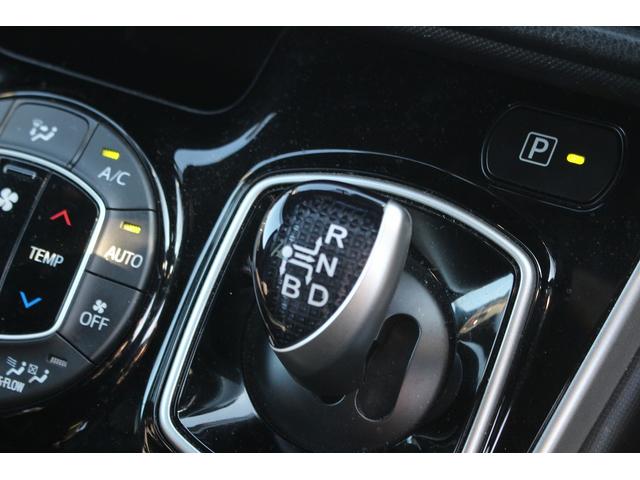 ヴォクシー ハイブリッドＺＳ　煌ＩＩＩ　後期型　禁煙車　純正８インチナビ　フルセグＴＶ　バックカメラ　両側電動スライドドア　ＬＥＤヘッドライト　ＥＴＣ２．０　シートヒーター　クリアランスソナー　純正１６インチアルミホイール　オートクルコン（48枚目）