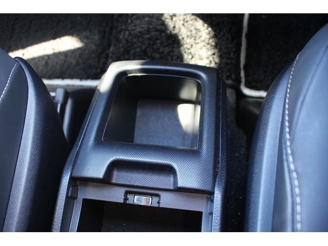 ヴォクシー ハイブリッドＺＳ　煌ＩＩＩ　後期型　禁煙車　純正８インチナビ　フルセグＴＶ　バックカメラ　両側電動スライドドア　ＬＥＤヘッドライト　ＥＴＣ２．０　シートヒーター　クリアランスソナー　純正１６インチアルミホイール　オートクルコン（57枚目）