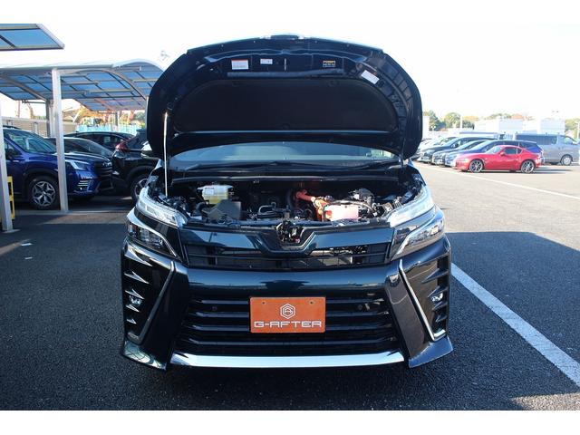 ヴォクシー ハイブリッドＺＳ　煌ＩＩＩ　後期型　禁煙車　純正８インチナビ　フルセグＴＶ　バックカメラ　両側電動スライドドア　ＬＥＤヘッドライト　ＥＴＣ２．０　シートヒーター　クリアランスソナー　純正１６インチアルミホイール　オートクルコン（72枚目）