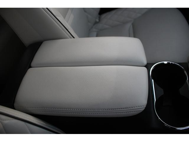 ＣＸ－８ ＸＤ　エクスクルーシブモード　禁煙車　純正１０．２５インチナビ　フルセグＴＶ　白革シート　ＡＬＰＩＮＥ後席モニター　全周囲カメラ　レーダークルーズコントロール　ＥＴＣ　シートヒーター　シートエアコン　ＬＥＤヘッドライト（58枚目）
