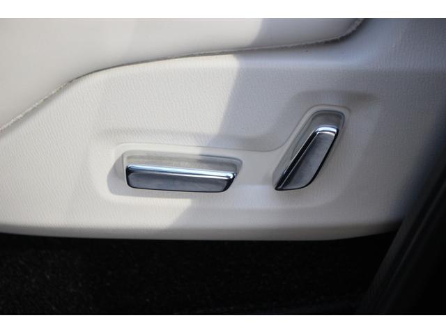 ＣＸ－８ ＸＤ　エクスクルーシブモード　禁煙車　純正１０．２５インチナビ　フルセグＴＶ　白革シート　ＡＬＰＩＮＥ後席モニター　全周囲カメラ　レーダークルーズコントロール　ＥＴＣ　シートヒーター　シートエアコン　ＬＥＤヘッドライト（65枚目）