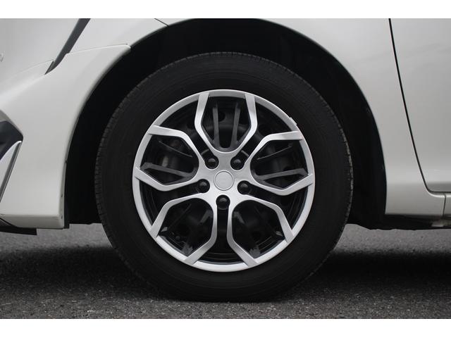 シエンタ Ｇ　クエロ　禁煙車　モデリスタエアロ　９インチナビ　フルセグＴＶ　全周囲カメラ　ＬＥＤヘッドライト　クリアランスソナー　ＥＴＣ　スマートキー　ウォークスルー　衝突被害軽減システム　両側電動スライドドア（17枚目）