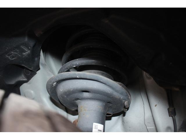 シエンタ Ｇ　クエロ　禁煙車　モデリスタエアロ　９インチナビ　フルセグＴＶ　全周囲カメラ　ＬＥＤヘッドライト　クリアランスソナー　ＥＴＣ　スマートキー　ウォークスルー　衝突被害軽減システム　両側電動スライドドア（34枚目）