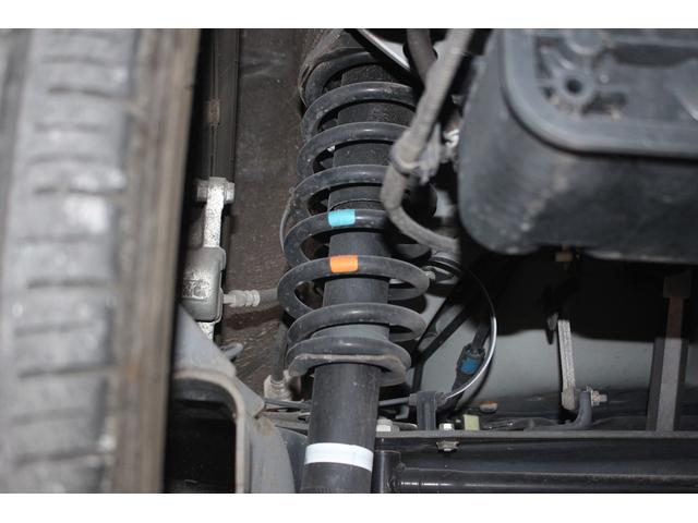 シエンタ Ｇ　クエロ　禁煙車　モデリスタエアロ　９インチナビ　フルセグＴＶ　全周囲カメラ　ＬＥＤヘッドライト　クリアランスソナー　ＥＴＣ　スマートキー　ウォークスルー　衝突被害軽減システム　両側電動スライドドア（35枚目）