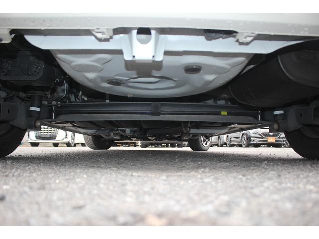 シエンタ Ｇ　クエロ　禁煙車　モデリスタエアロ　９インチナビ　フルセグＴＶ　全周囲カメラ　ＬＥＤヘッドライト　クリアランスソナー　ＥＴＣ　スマートキー　ウォークスルー　衝突被害軽減システム　両側電動スライドドア（36枚目）