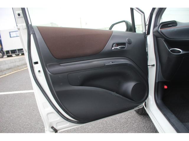 シエンタ Ｇ　クエロ　禁煙車　モデリスタエアロ　９インチナビ　フルセグＴＶ　全周囲カメラ　ＬＥＤヘッドライト　クリアランスソナー　ＥＴＣ　スマートキー　ウォークスルー　衝突被害軽減システム　両側電動スライドドア（42枚目）