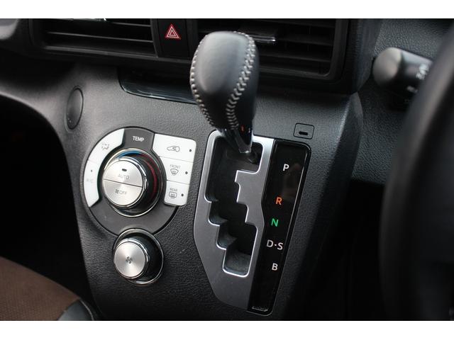 シエンタ Ｇ　クエロ　禁煙車　モデリスタエアロ　９インチナビ　フルセグＴＶ　全周囲カメラ　ＬＥＤヘッドライト　クリアランスソナー　ＥＴＣ　スマートキー　ウォークスルー　衝突被害軽減システム　両側電動スライドドア（53枚目）