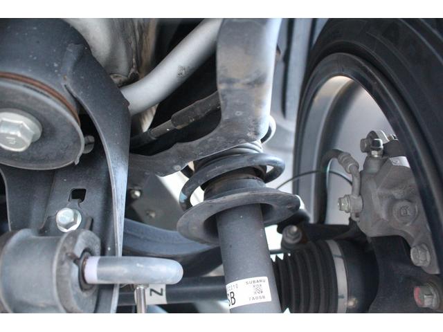 ＧＲ８６ ＳＺ　禁煙車　６ＭＴ　純正９インチナビ　フルセグＴＶ　バックカメラ　ＥＮＫＥＩ１８インチアルミホイール　ＬＥＤヘッドライト　ＥＴＣ　クルーズコントロール　Ｂｌｕｅｔｏｏｔｈ接続　スマートキー（30枚目）